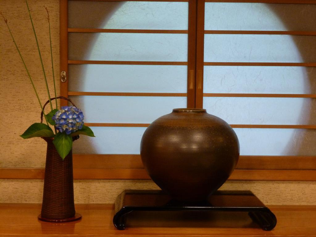 Hotel Ryotei Tanokura Yufu Exterior foto